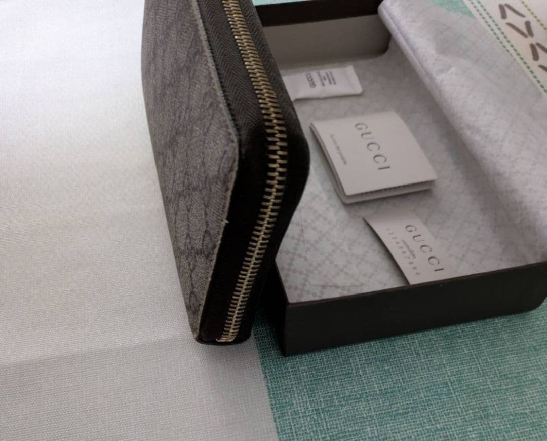 GUCCI GGパターン 長財布 グレー - メルカリ