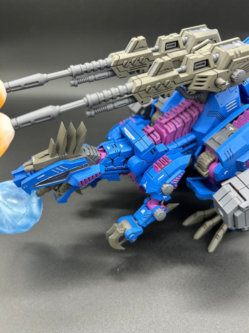 ゾイド タカラトミー リアライズモデル サイコジェノザウラー 小改造品