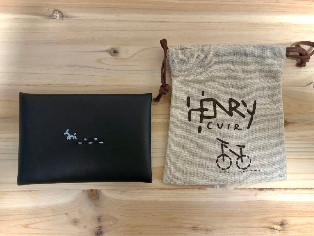 ほぼ日×アンリークイール　名刺　カードケース　　　HOMMAGE （NERO 2026年最新】ほぼ日手帳 アンリの人気アイテム - メルカリ