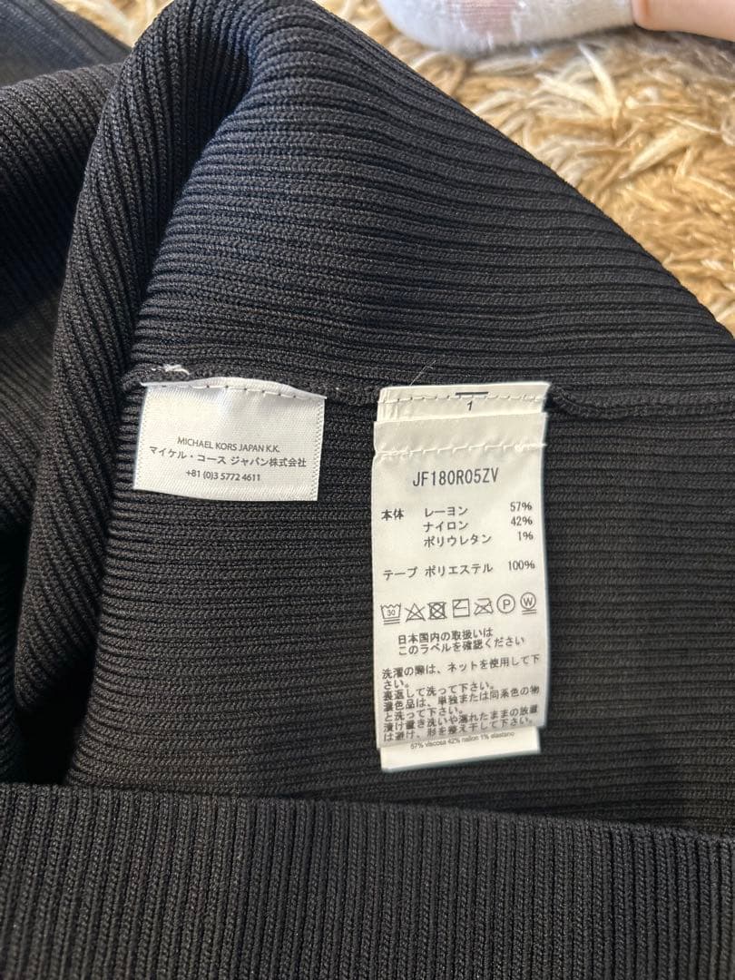 MICHAEL KORS ブラックロングワンピース 新品タグ付き - メルカリ