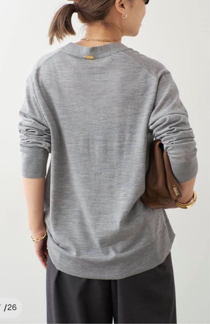 ドゥーズィエムクラス 25AW MILLENNIUM Vネック プルオーバー - メルカリ