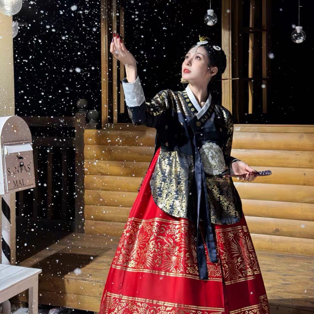 チマチョゴリ韓服黒赤タンウィ上下セット - メルカリ