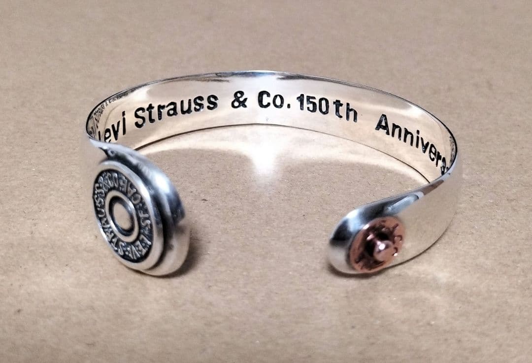 Levis150周年記念バングル（超激レア品） - メルカリ