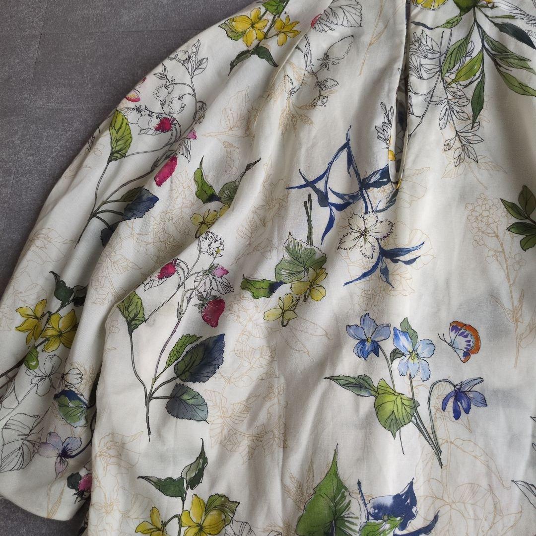 24ss トゥモローランド パピヨンフラワープリント パフスリーブ ブラウス