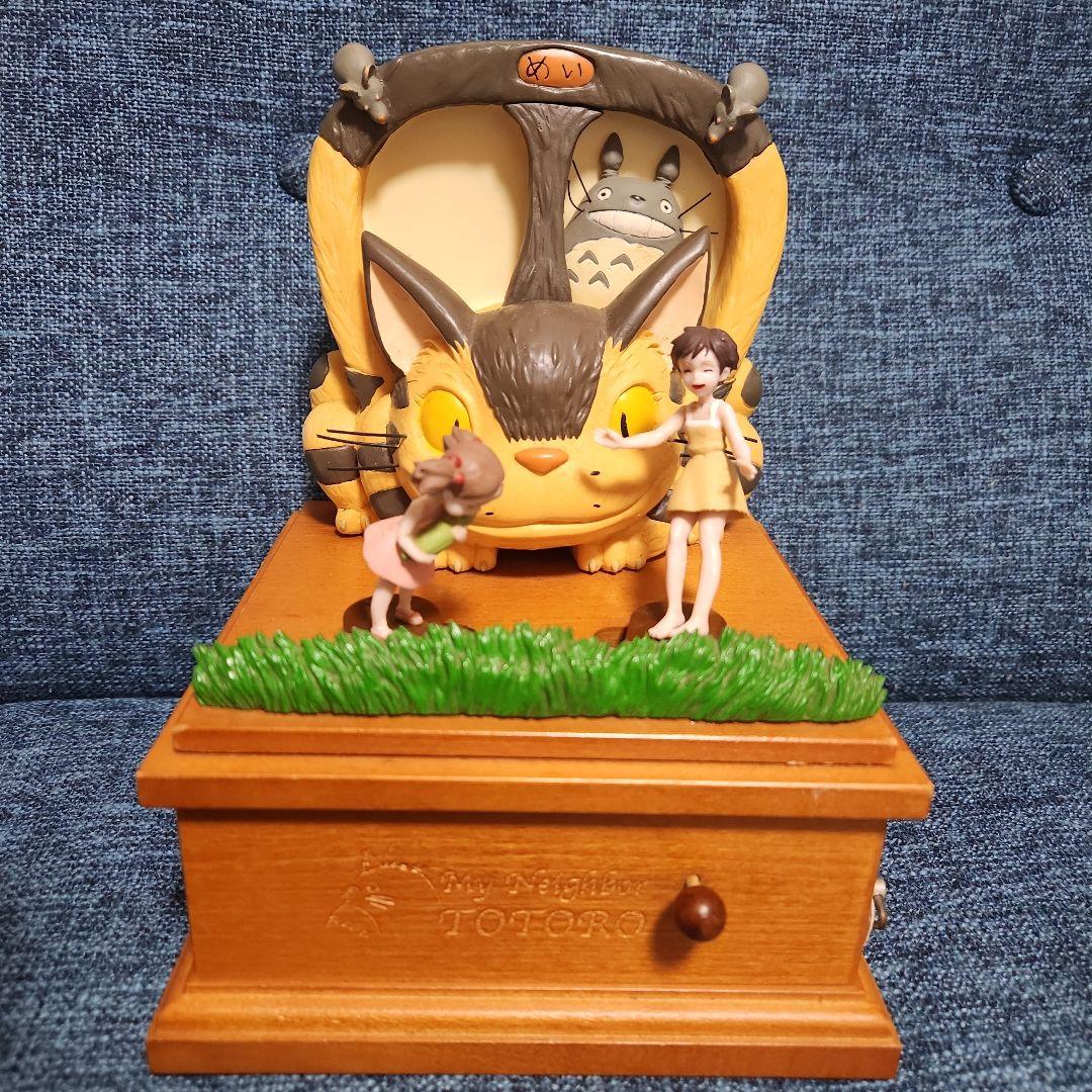 となりのトトロ オルゴール 訳あり スタジオジブリ 】となりのトトロ 磁器オルゴール トトロ ホーホー