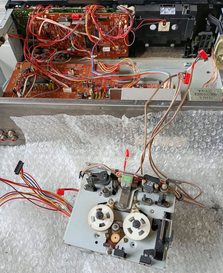 カセットデッキ TEAC V-750 整備、動作品 - メルカリ
