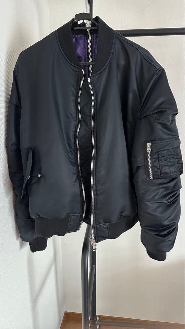 AMNJX 27CIRCUS MA-1黒紫 平本蓮 - メルカリ