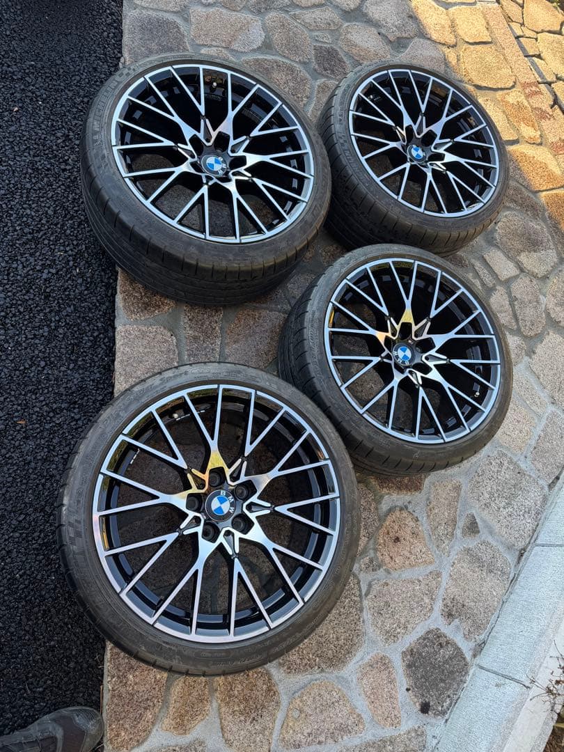  M2 コンペティション　F87純正ホイールタイヤ　4本セット BMW M2 F87 純正 ダブルスポークスタイリング437M 中古ホイール 4本 9