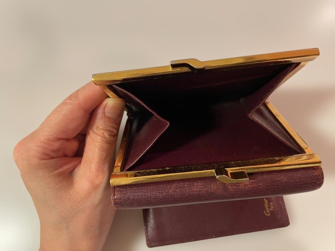 Cartier バーガンディ 三つ折り財布 - メルカリ