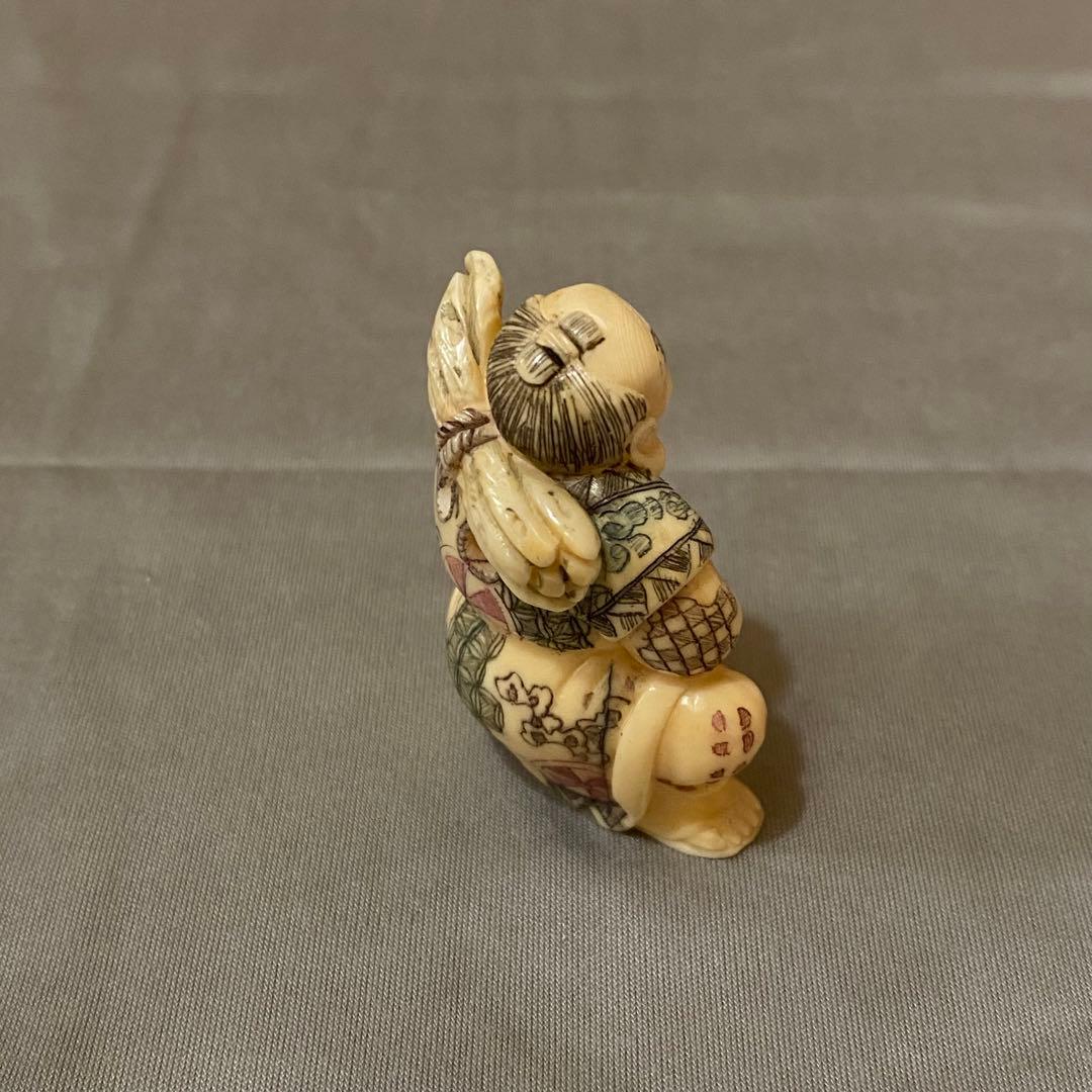 古美術 在銘 山口 カバ牙 根付 河馬 骨董 Netsuke 人物 彫刻③ - メルカリ
