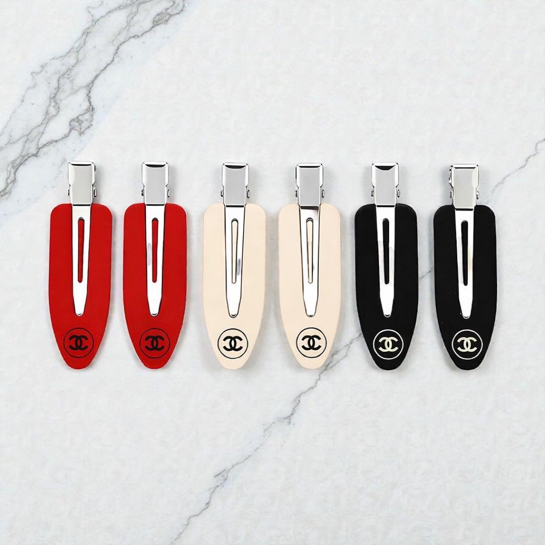 CHANELシャネル ヘアクリップ 6本セット ノベルティ - メルカリ