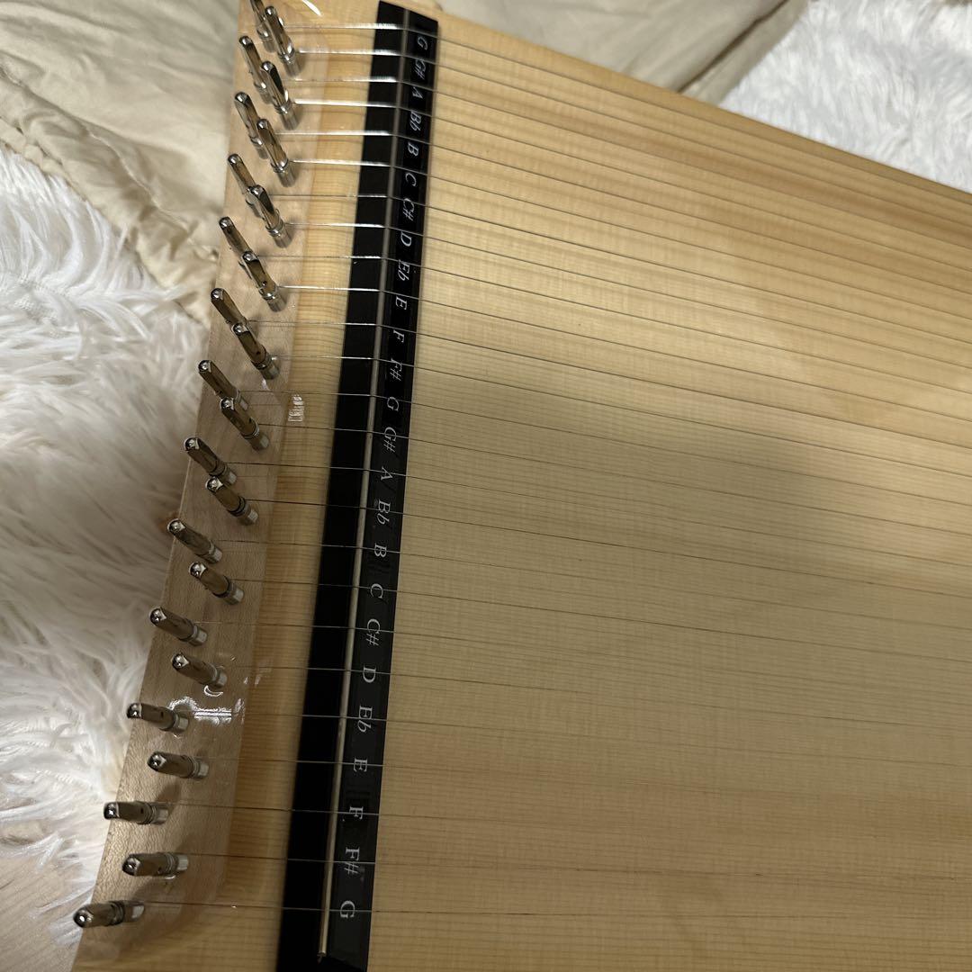 美品ヘルマンハープ ローレライシリーズ ゴールド Mタイプ 25弦 2013年