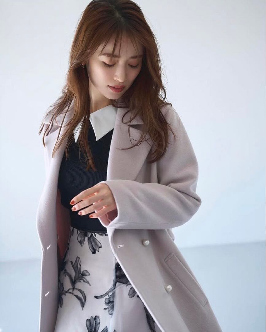 アプワイザーリッシェ パール釦バックフレアコート - メルカリ