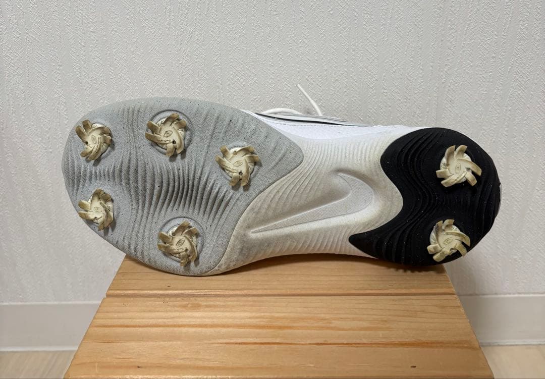 【美品】ナイキ ゴルフシューズ 27.5cm