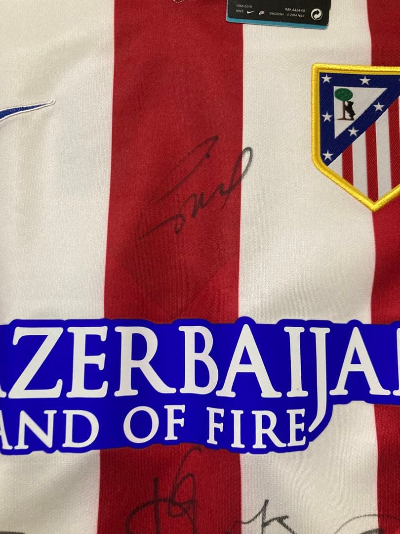 新品】アトレティコマドリード 14-15ホームユニフォーム6番コケ直筆