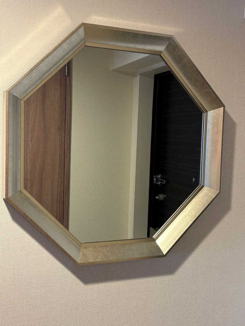 ザラホーム　八角形壁掛けミラー 鏡 壁掛け 壁掛け鏡 ウォールミラー 壁掛けミラー ミラー 八角形