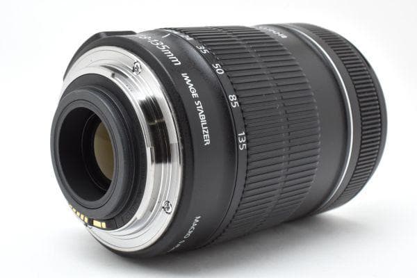 【美品】キャノン Canon EF-S 18-135mm F3.5-5.6 IS