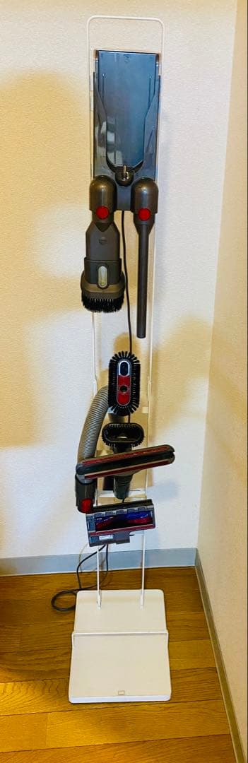 豪華セット】ダイソンV10＋水拭きヘッドRULA＋壁穴不要スタンド＋付属