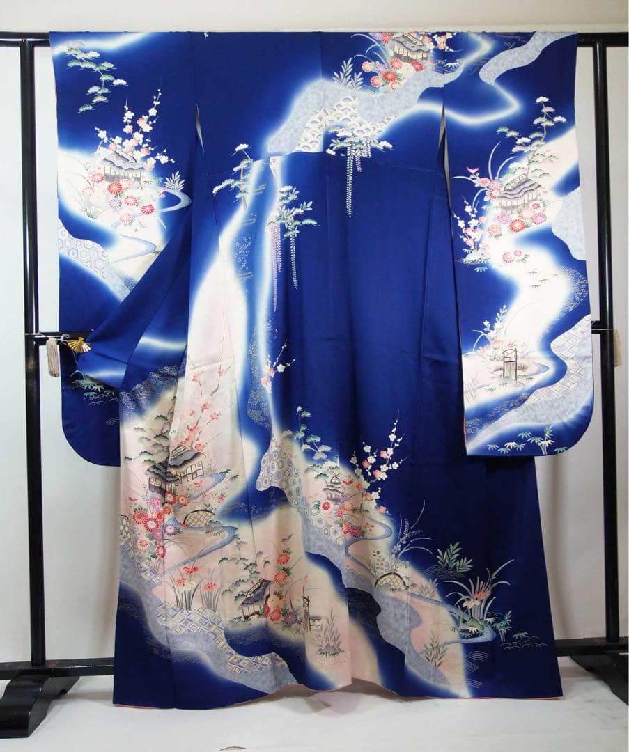 豪華3点セット友禅振袖／茶屋辻文様＊金駒刺繍＊古典風景