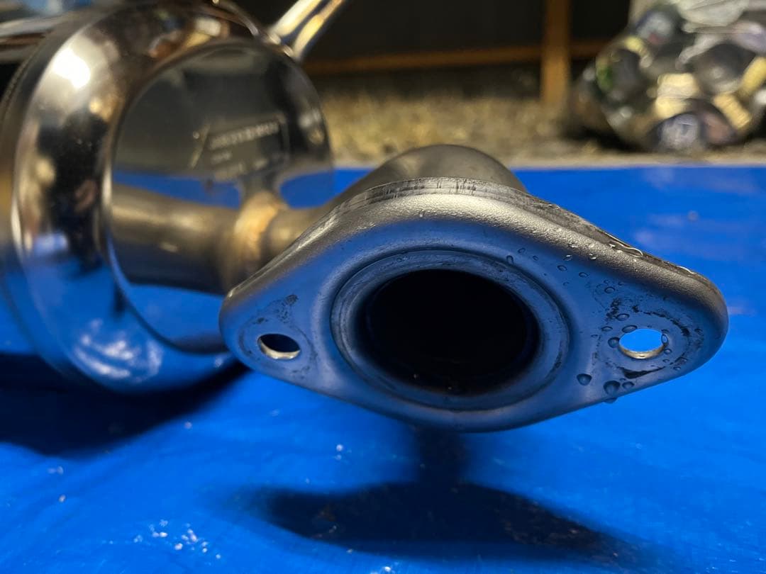 STIパフォーマンスマフラー2個セットVN5レヴォーグ用（1.8L）用