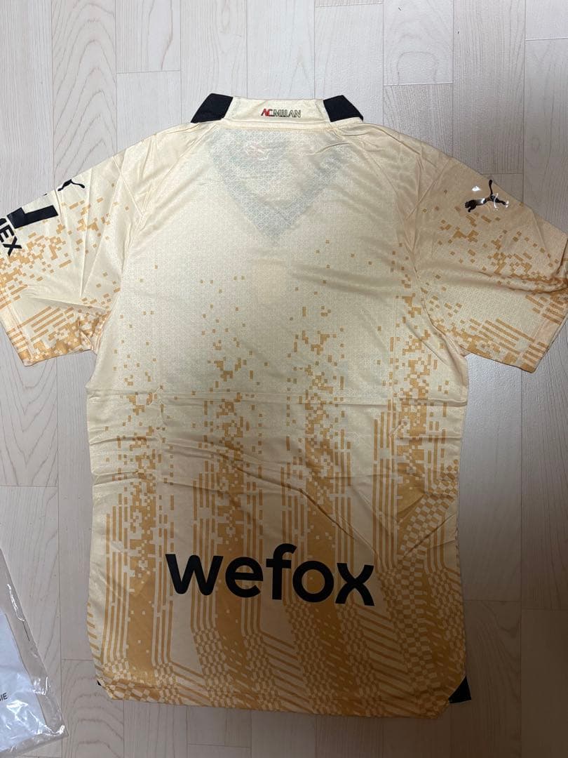新品タグ付き〗23-24 ACミラン×PLEASURES ユニフォーム - メルカリ
