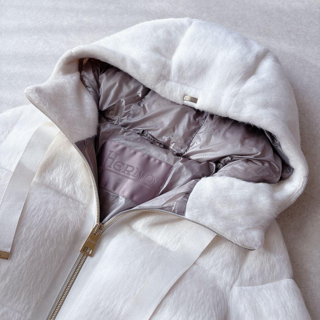 HERNO｜Resort ふわふわ エコファーショートダウン ホワイト 38 - メルカリ
