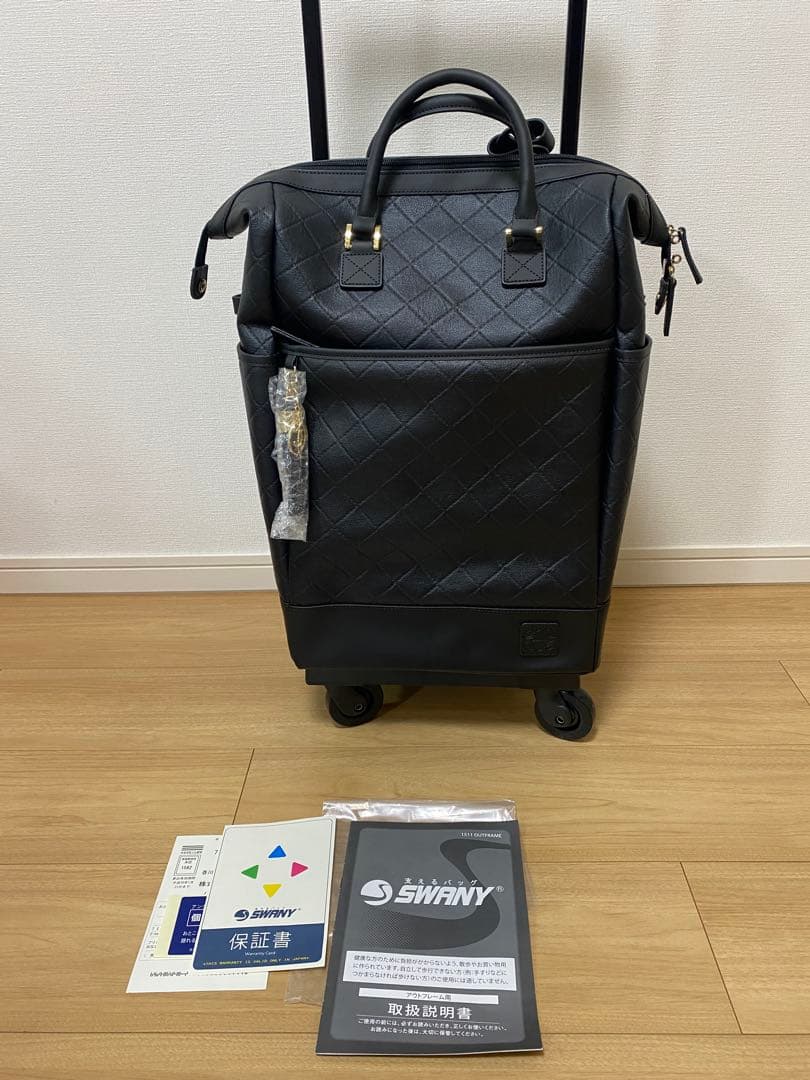 Swany スワニー キャリー ストッパー付 ダイヤキルト 美品 SWANY（スワニー） キャリーバッグ ショッピングカート ソフト