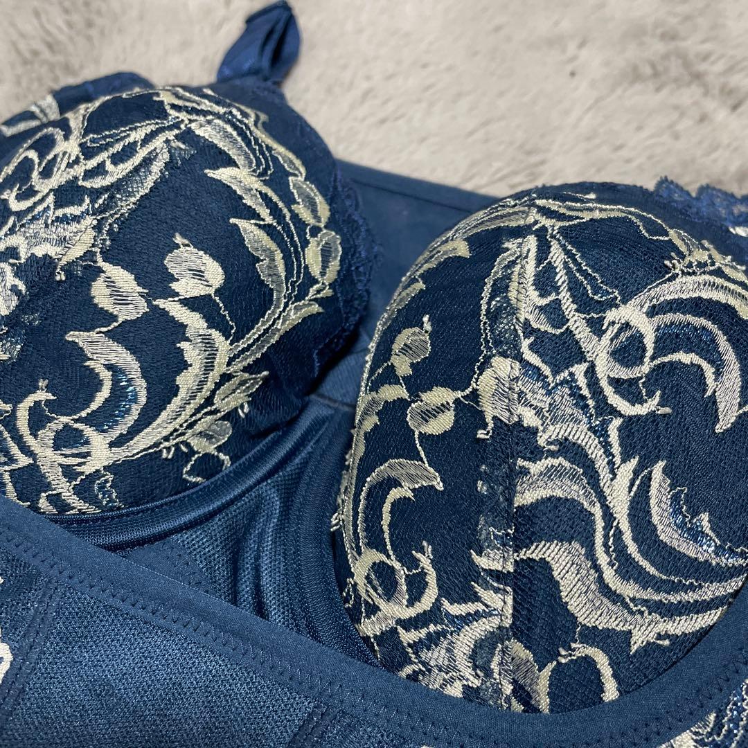 ヒロ　MARUKO リベルディーニュ　ボディシェーパー　E75 新品未使用