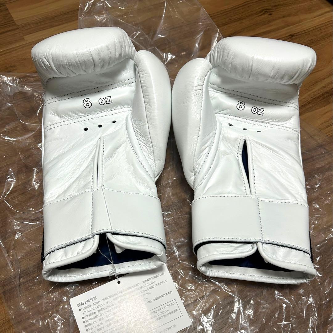 Winning ボクシンググローブ 8oz ホワイト - メルカリ
