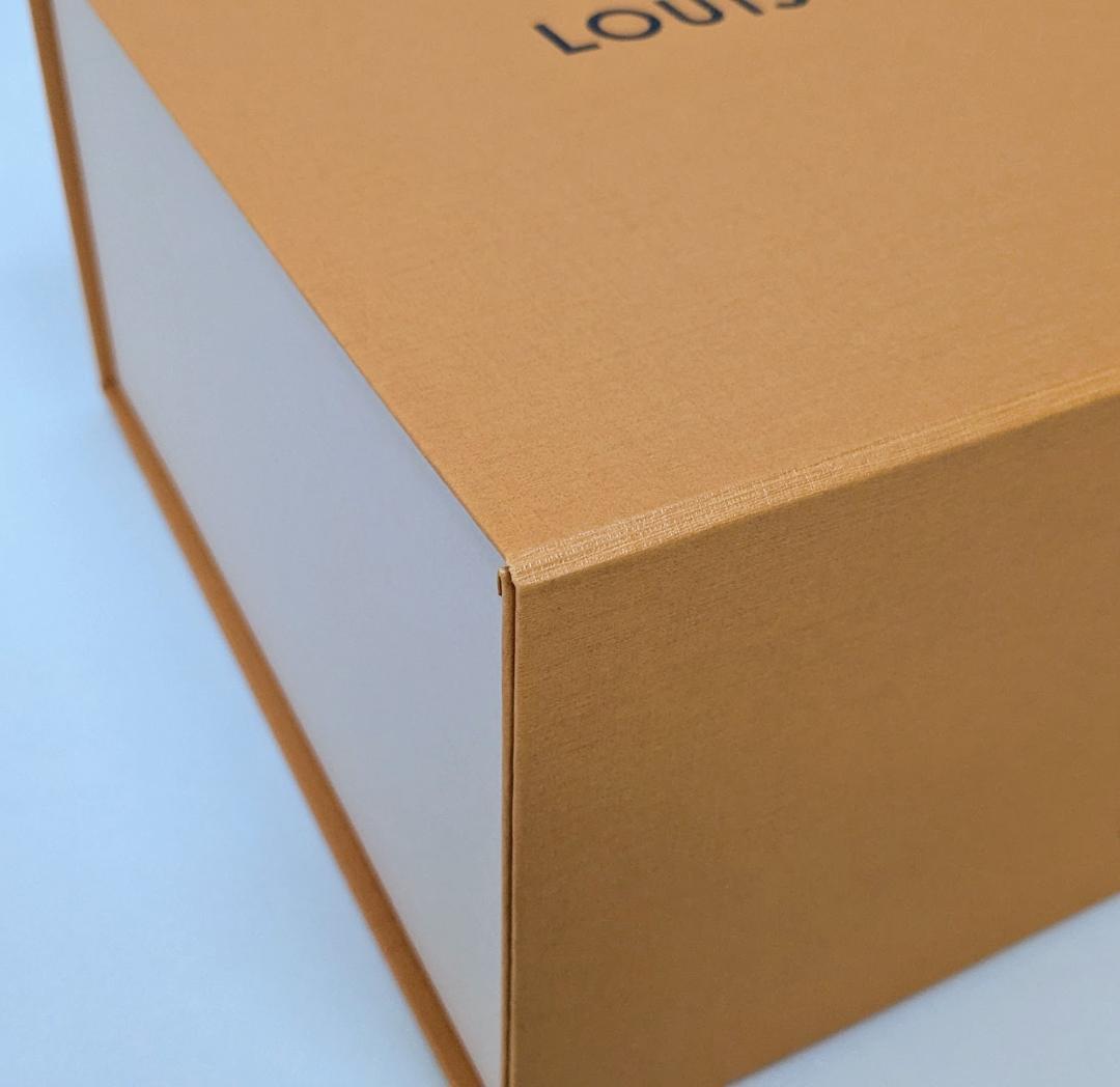 LOUIS VUITTON(ルイ・ヴィトン) 【空箱】ギフトボックス(中型) - メルカリ