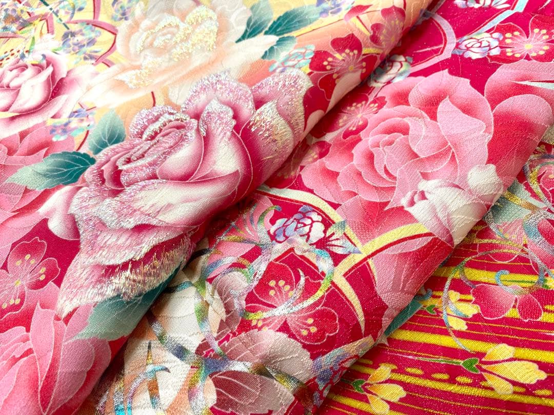 ⭐︎K0837 美品 正絹 振袖 レンタル店放出品 ガード加工 花柄 7号