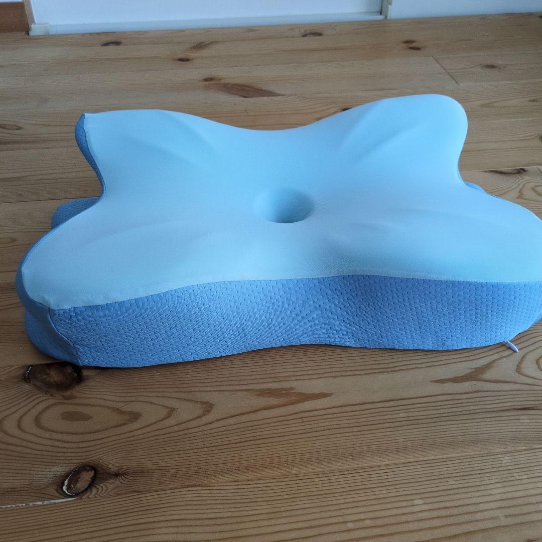 derila メモリーフォーム 波型枕 2個