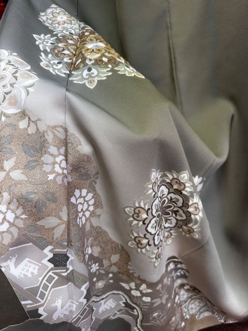 ゲリラセール！極逸品 正絹 縫い紋（刺繍紋）付き - メルカリ