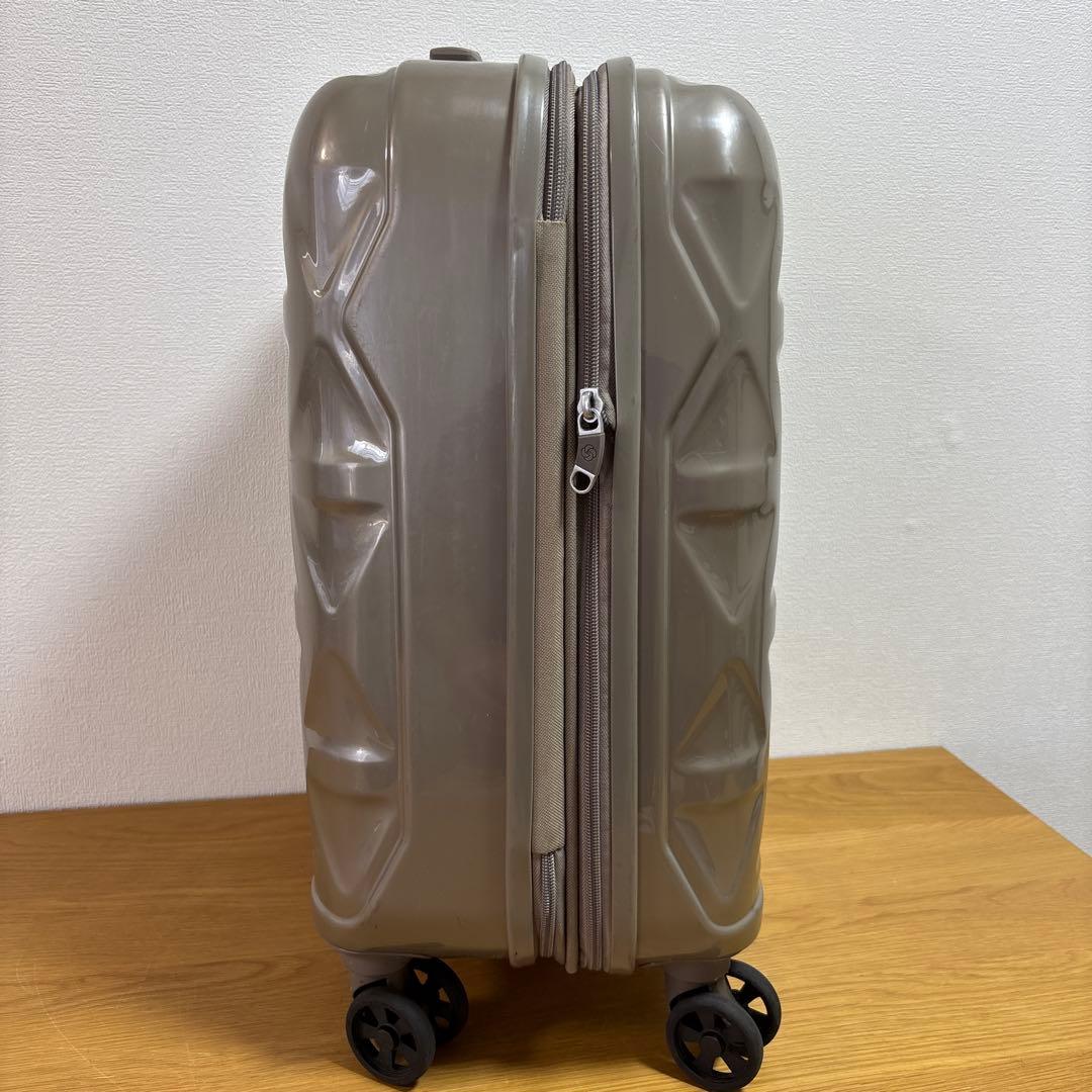 サムソナイト トライゴースピナーエキスパンダブル 31〜37L 機内