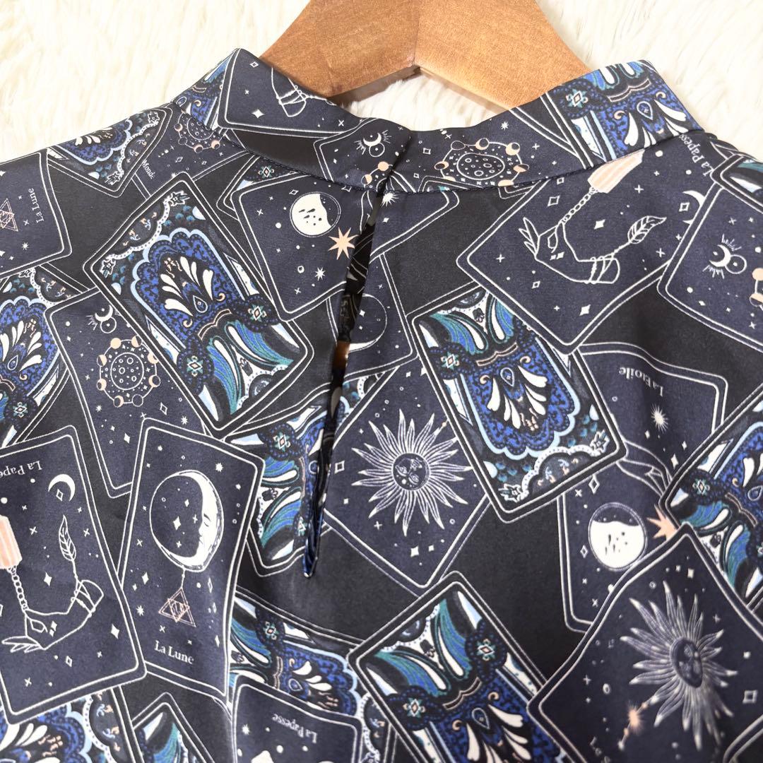 ほぼ未使用✨アナイ 2024年 タロットプリント スタンド ブラウス 濃紺