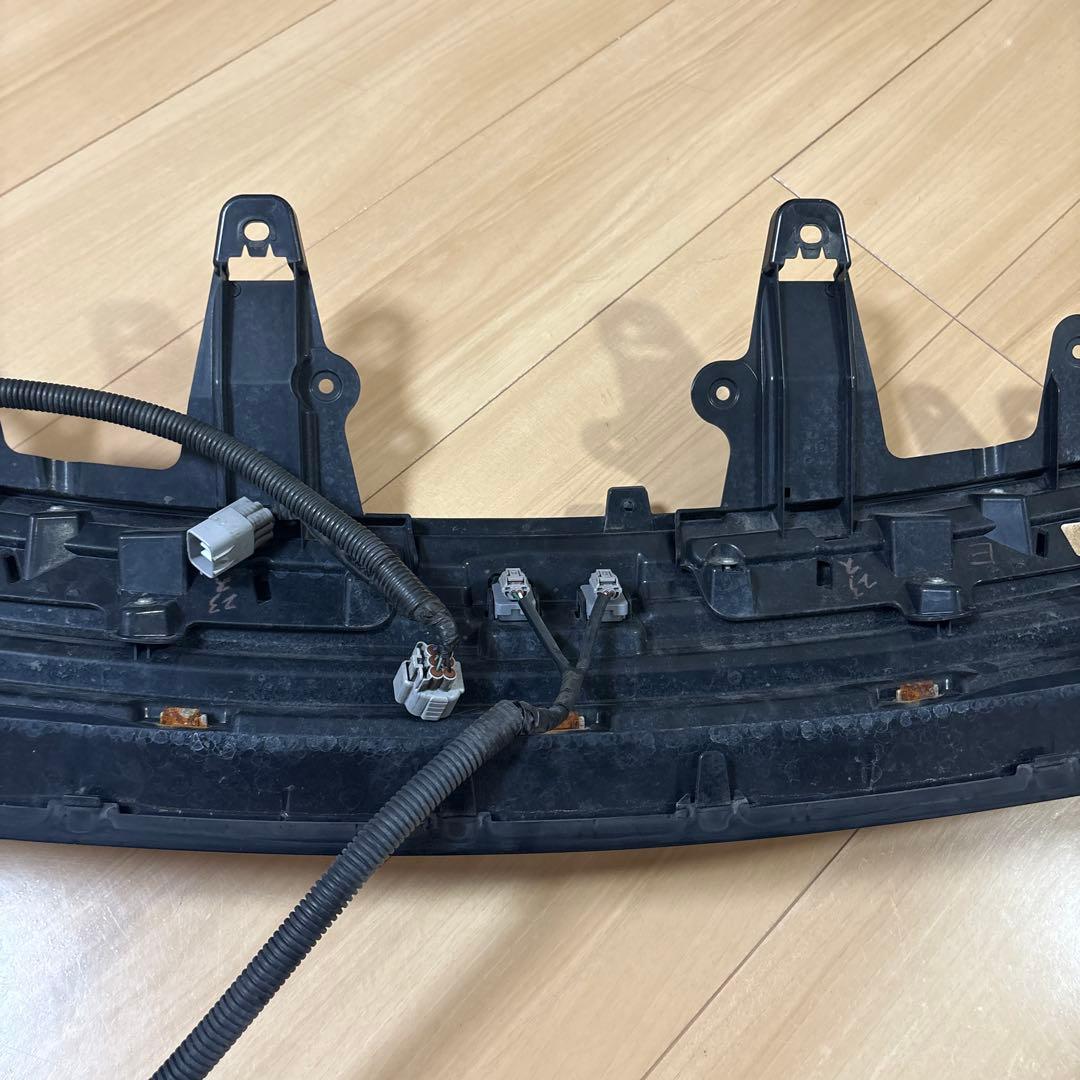 《値下げ》トヨタ　60ハリアー前期　フロントグリル モデリスタ