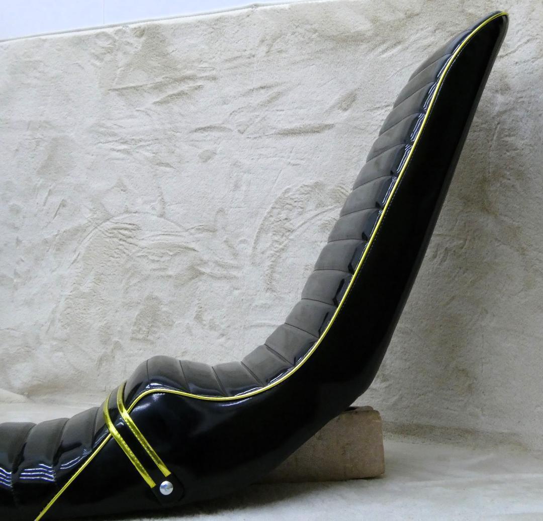 ゼファー400後期 三段シート 黒金エナ60センチ/ZR400 C5 C6 C7