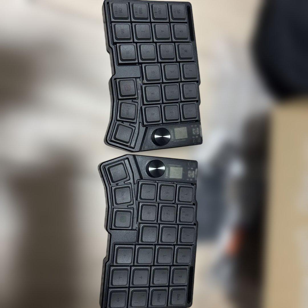 即日配送】cornix lp 無線分割キーボード New Black - メルカリ