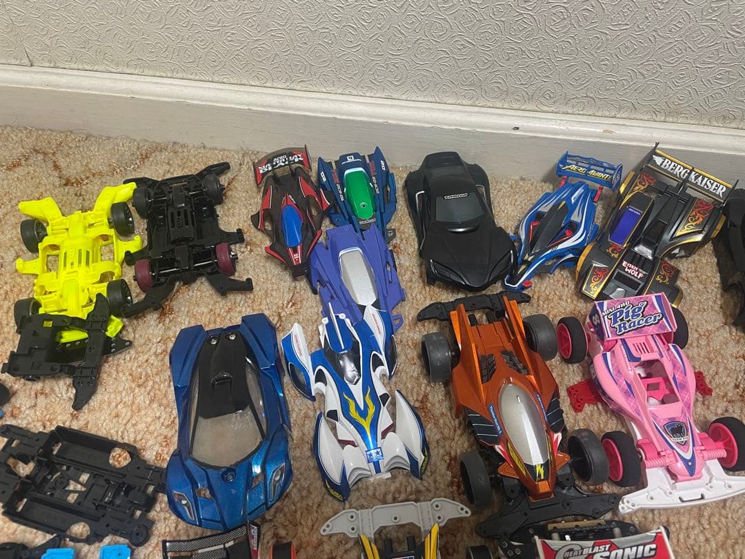 ミニ四駆 引退品 まとめ売り バラ売り不可 - メルカリ
