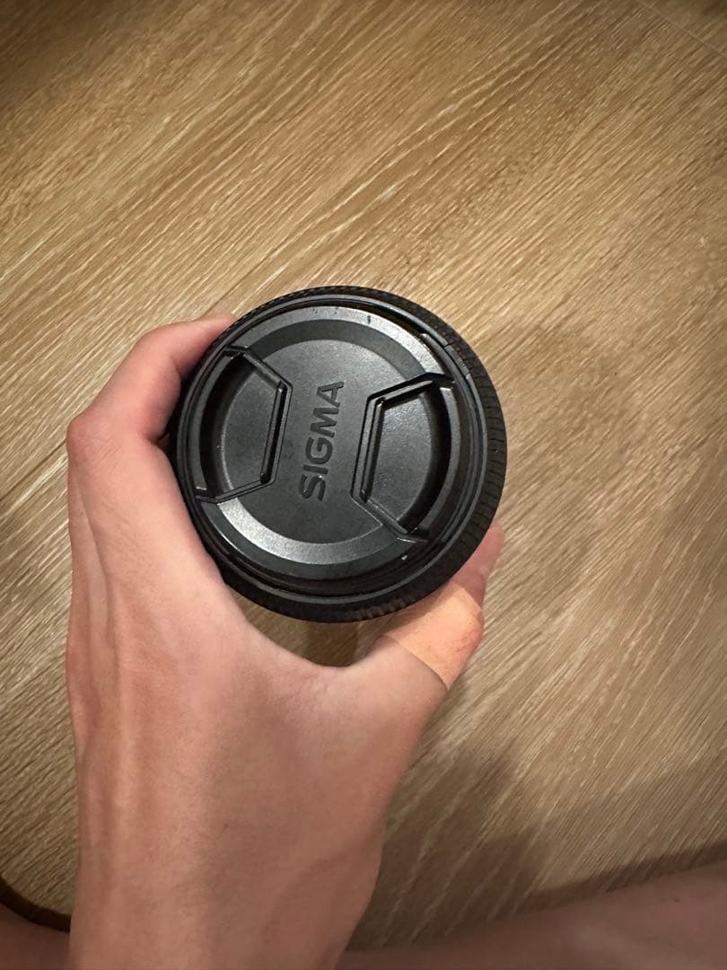 SIGMA 18-200mm F3.5-6.3 DC OS HSMレンズ