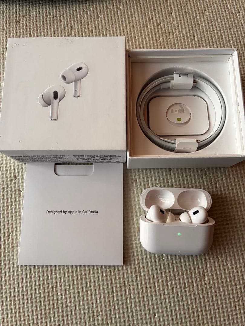 AirPods Pro 2 第2世代 lightning AirPods Pro (第2世代) MagSafe充電ケース (Lightning) 付き