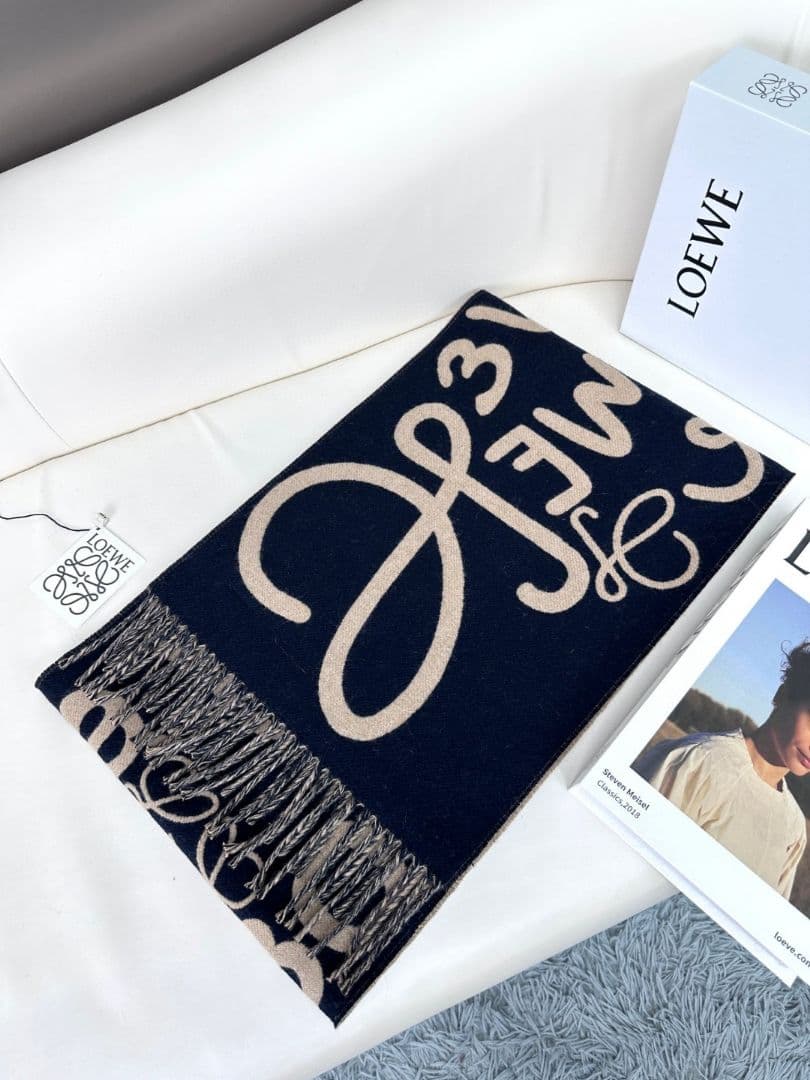LOEWE ロエベ ロゴジャカード マフラー