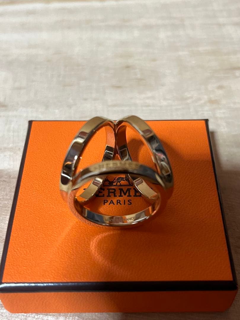 エルメス TRIO スカーフリング ゴールド 正規品 極美品 箱 証明書付セット