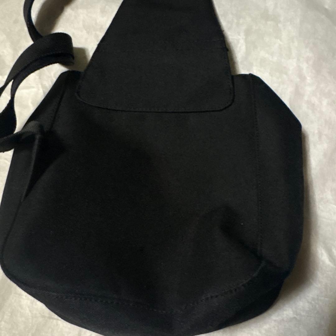 90s 00s ワンショルダー NIKE レア ボディバッグ スリングバック 冬