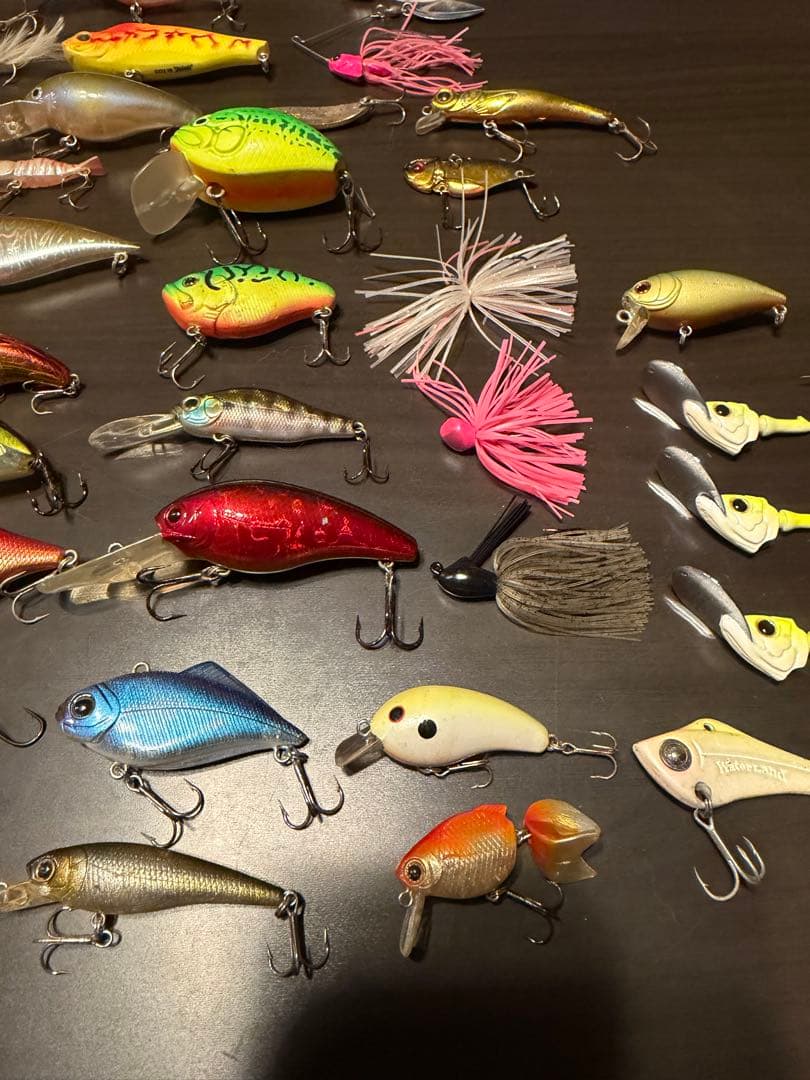ジャッカル ダイワ ゲーリー ラッキークラフト等 ルアー大量まとめ売り