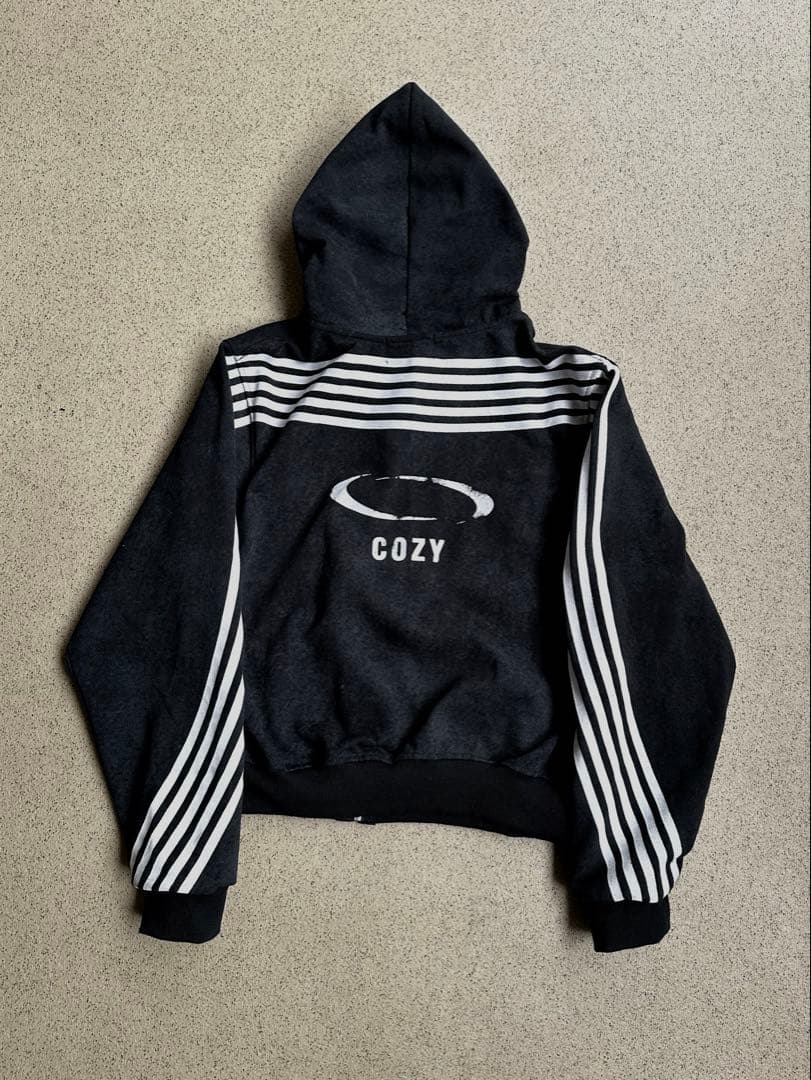 cozy worldwide royal knight club hoodie - メルカリ
