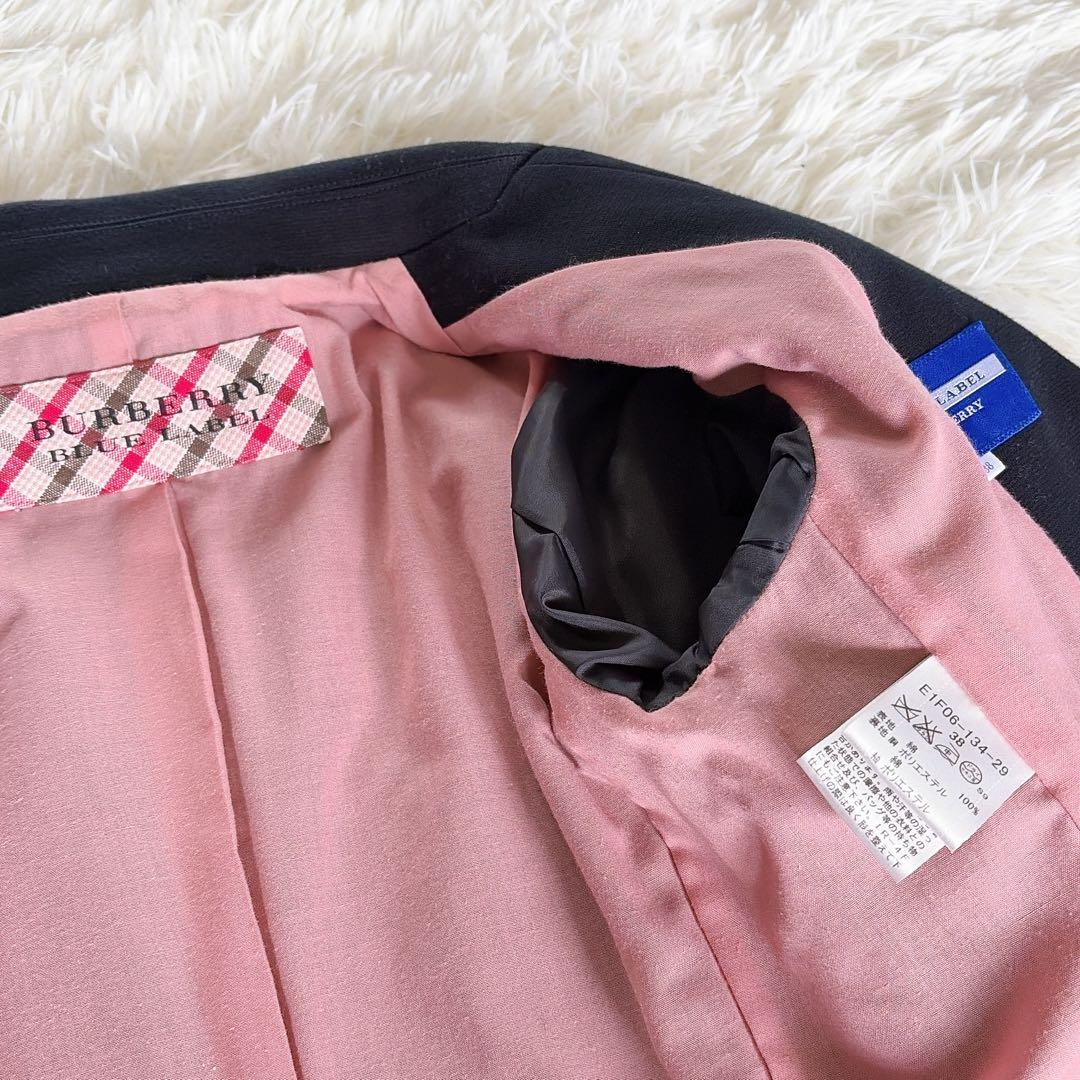 バーバリーブルーレーベル】金ボタン テーラードジャケット 襟裏ピンク