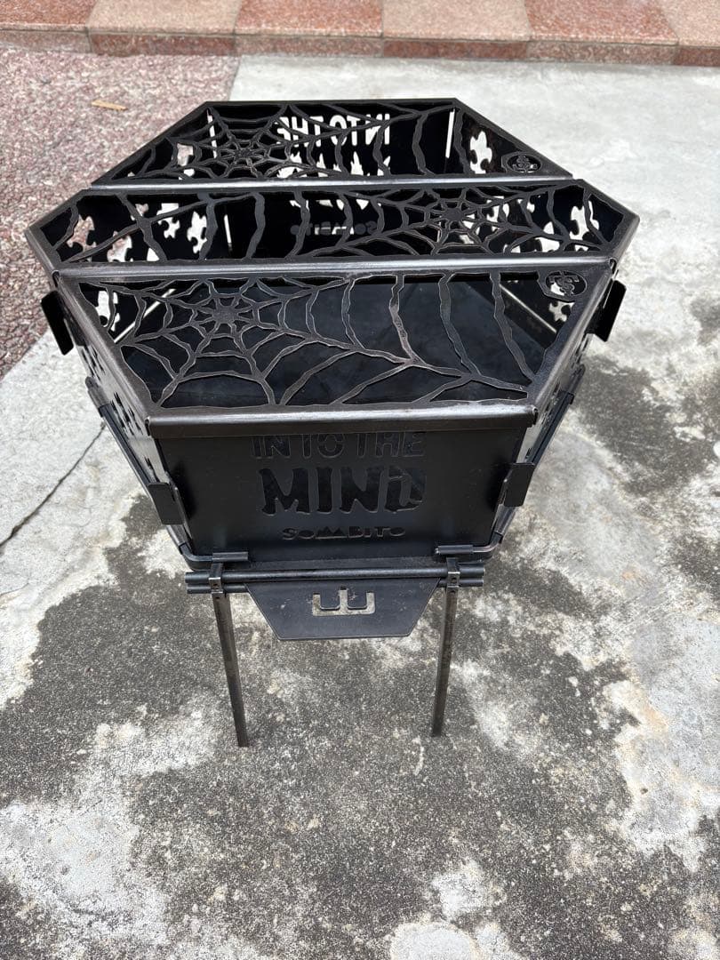 ※《明日20時出品取消》SomAbito IN TO THE WILD 焚き火台