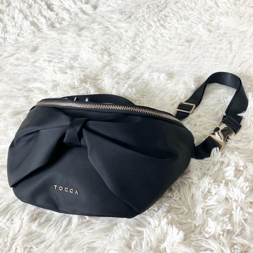 トッカ TOCCA リボン ウエストポーチ ボディーバッグ 黒 ブラック