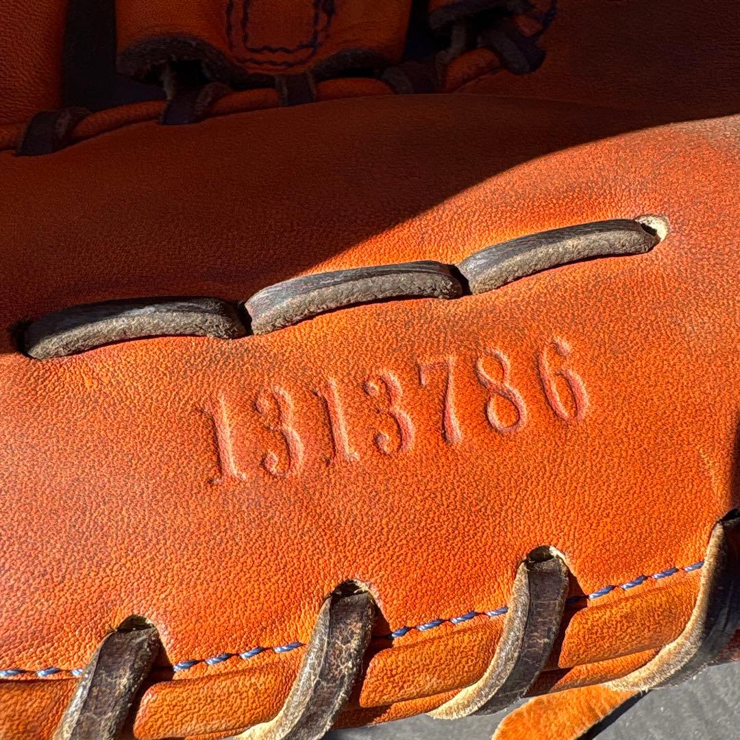 Under Armour 硬式用 ファーストミット オレンジ - メルカリ